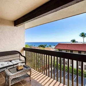 Apartment Family Friendly Bay View Ac Free Parking Walk To Village, Kailua-Kona
